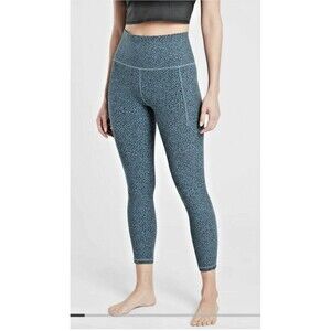 Athleta Salutation Stash II Pocket Tight 7/8 Green Blue Black Print Sz S Womans